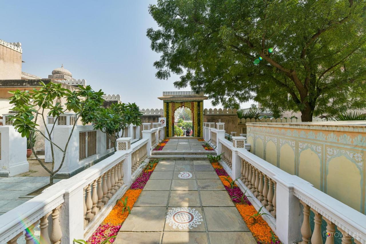 Hotel Castle Mandāwa Екстериор снимка