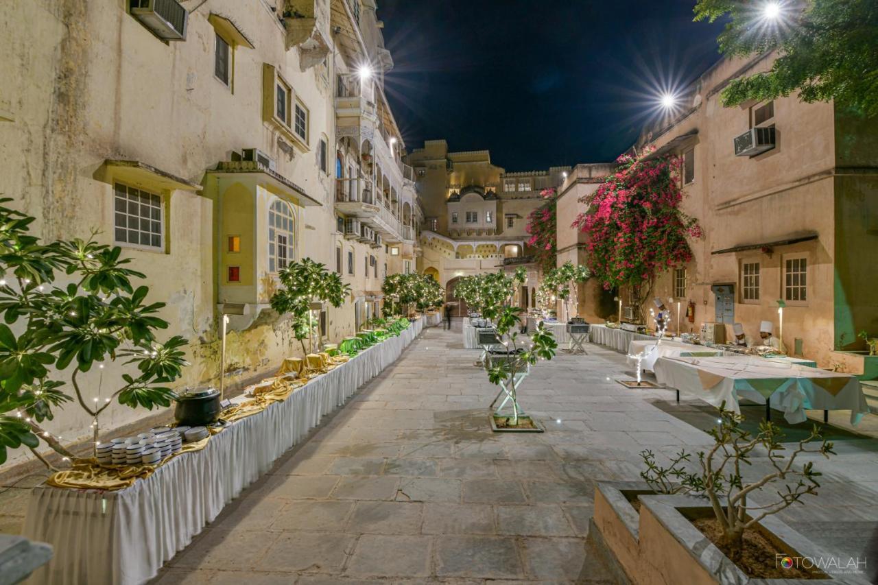 Hotel Castle Mandāwa Екстериор снимка