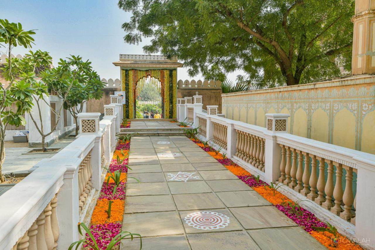 Hotel Castle Mandāwa Екстериор снимка