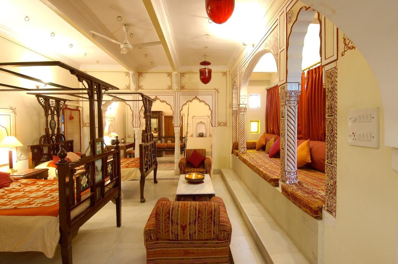 Hotel Castle Mandāwa Екстериор снимка
