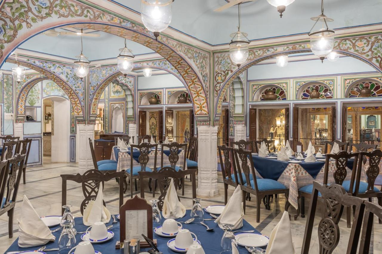 Hotel Castle Mandāwa Екстериор снимка