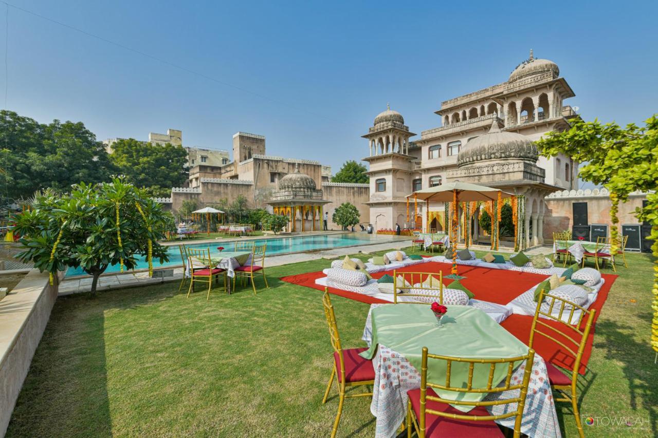 Hotel Castle Mandāwa Екстериор снимка