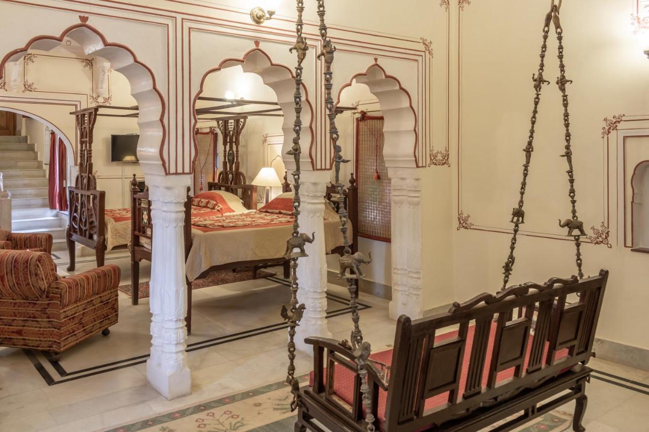 Hotel Castle Mandāwa Екстериор снимка