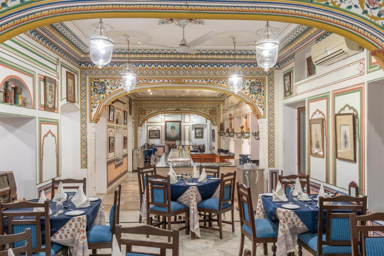 Hotel Castle Mandāwa Екстериор снимка
